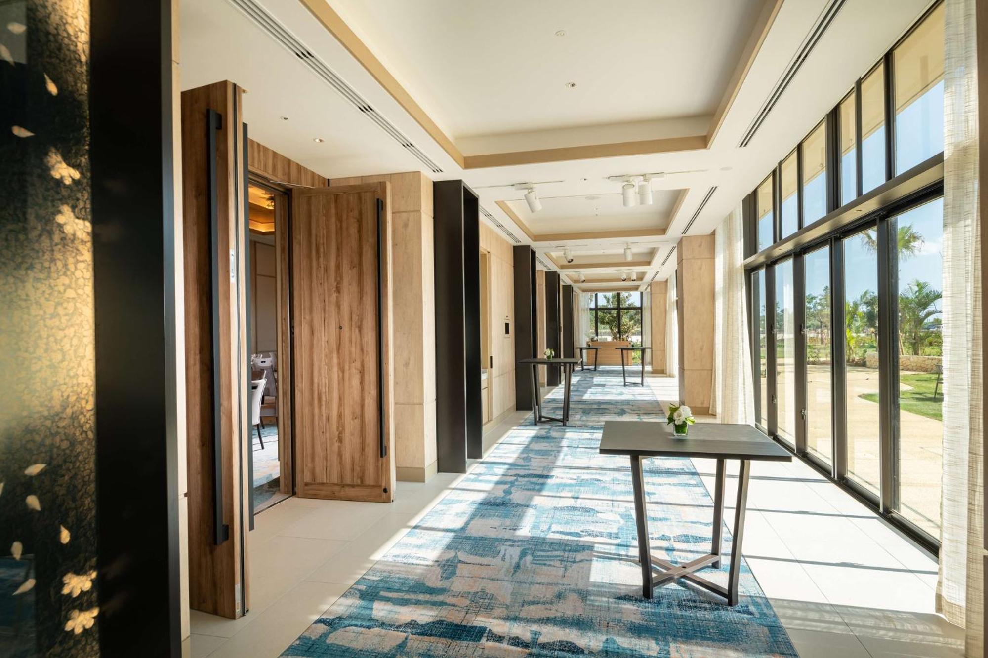 Hilton Okinawa Miyako Island Resort Exterior foto